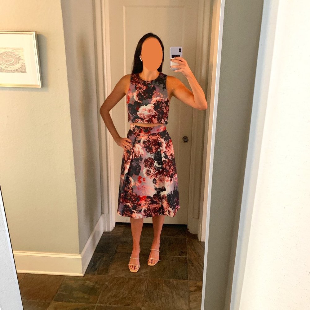 Clove 2-Piece Skirt and Shirt Set Size 2